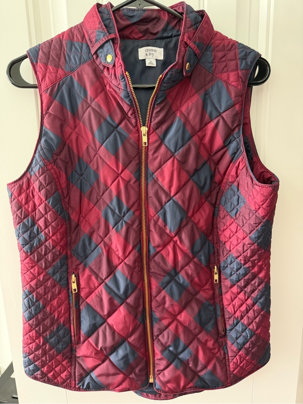 crown & ivy Quilted Burgundy and Navy Plaid Vest